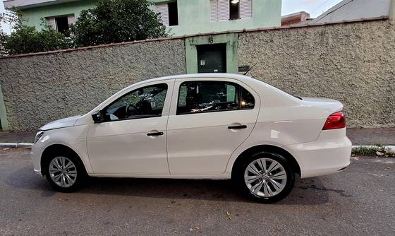 VOLKSWAGEN VOYAGE 1.0 12V MPI TOTALFLEX 4P MANUAL VOLKSWAGEN VOYAGE 1.0 12V MPI TOTALFLEX 4P MANUAL